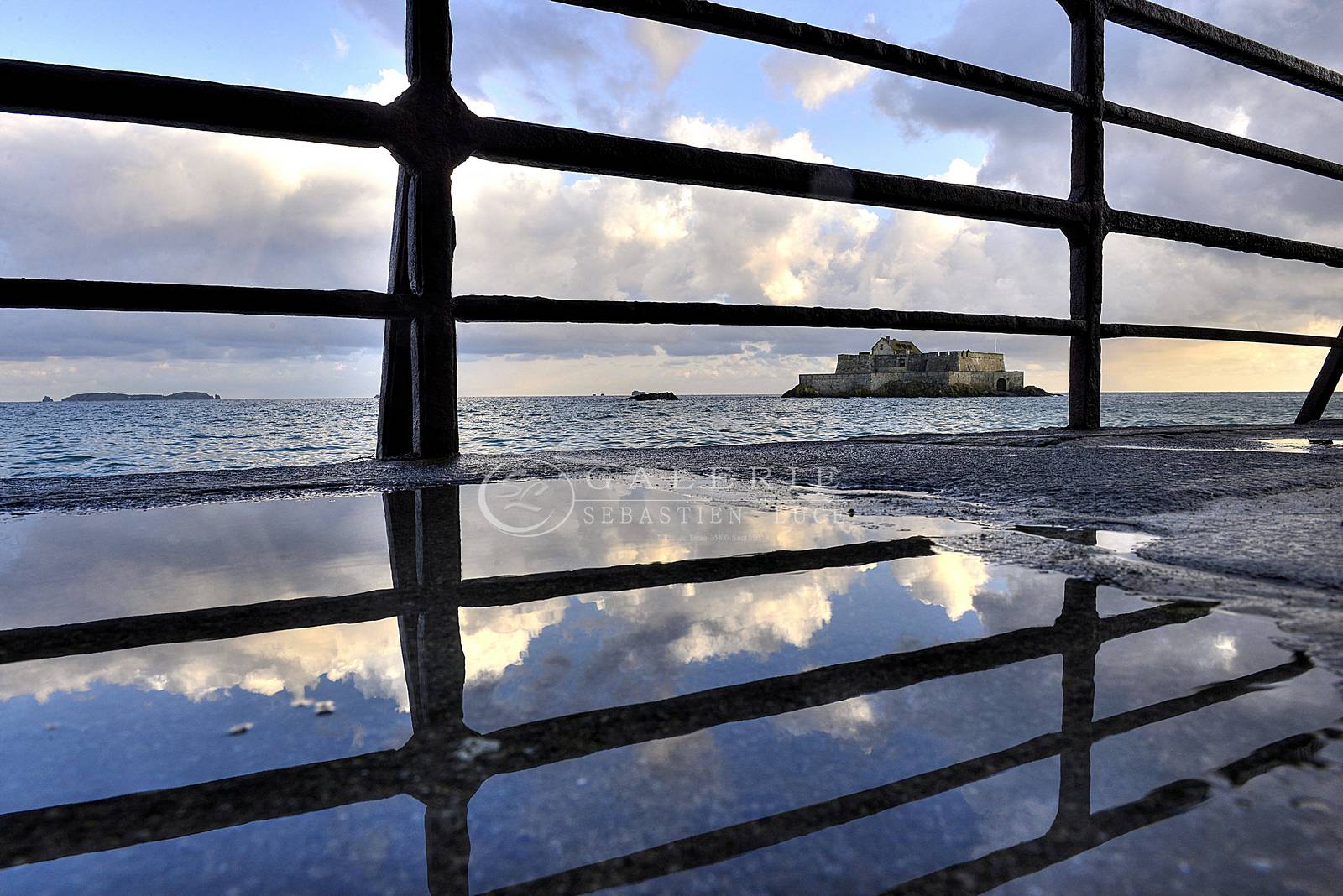Entre les barreaux - Photographie Photographies par thématiques Galerie Sébastien Luce