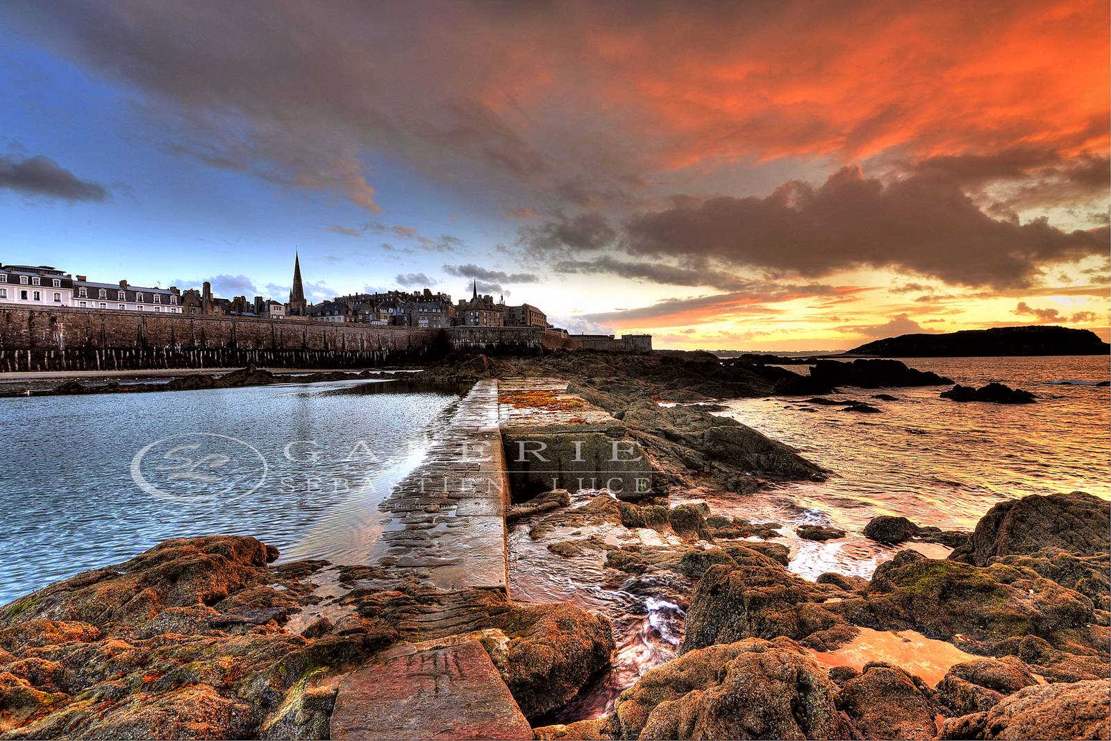 Sunset sur Saint Malo - Photographie Photographies d'art en édition limitée Galerie Sébastien Luce