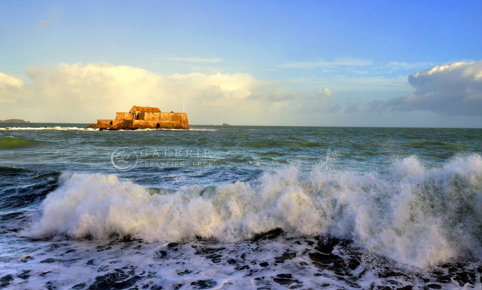 Vague d´écume - Saint Malo - Photographie Photographies par thématiques Galerie Sébastien Luce