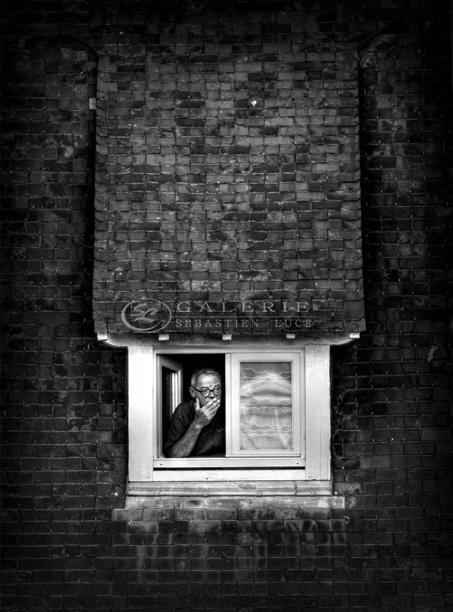 A la Fenêtre - Photographie Photographies par thématiques Galerie Sébastien Luce