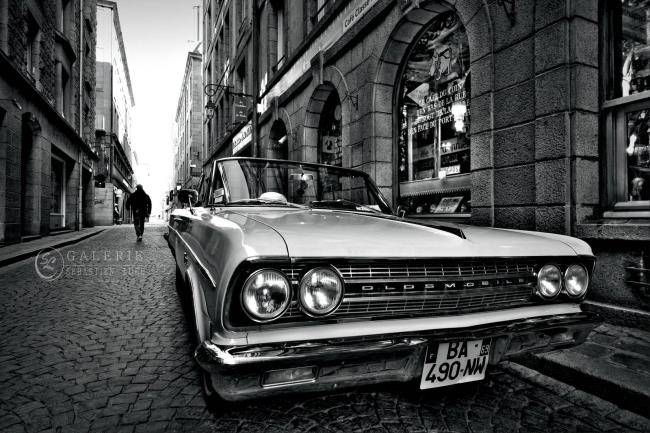 L´Oldsmobile Cutlass - Photographie Photographies d'art en édition limitée Galerie Sébastien Luce