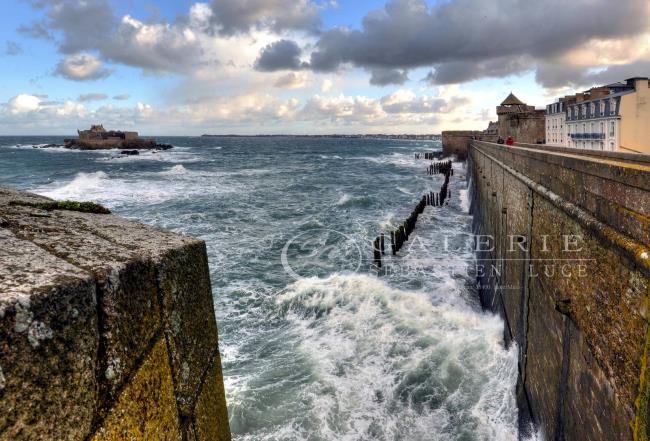 Au creux de la vague - St Malo - Photographie Photographies par thématiques Galerie Sébastien Luce