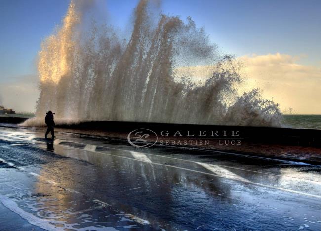 Etre au pied du mur - Photographie Photographies par thématiques Galerie Sébastien Luce