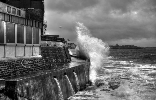 Vagues de Rochebonne - St Malo - Photographie Photographies d'art en édition limitée Galerie Sébastien Luce