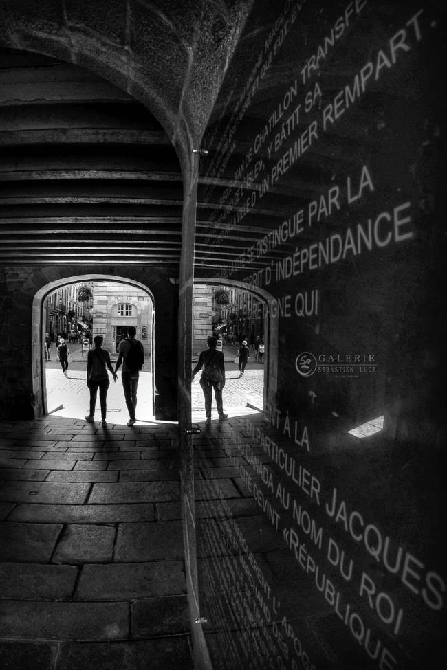 Saint Malo Main dans la Main - Photographie Photographies d'art en édition limitée Galerie Sébastien Luce