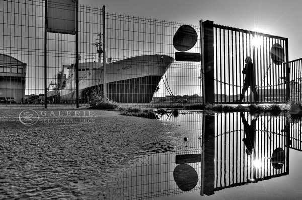 Derrière les barreaux - St Malo - Photographie Photographies par thématiques Galerie Sébastien Luce