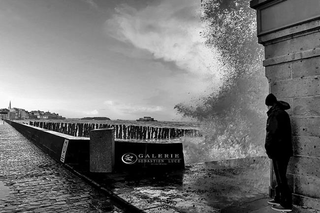 cache cache - Saint Malo - Photographie Photographies d'art en édition limitée Galerie Sébastien Luce