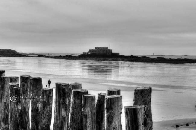 sur son piédestal - Saint Malo - Photographie Photographies par thématiques Galerie Sébastien Luce