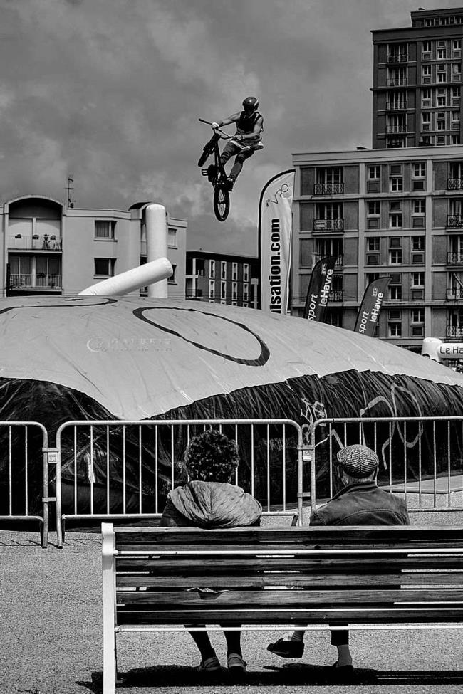 Faire le grand saut - Le Havre  - Photographie Photographies d'art en édition limitée Galerie Sébastien Luce
