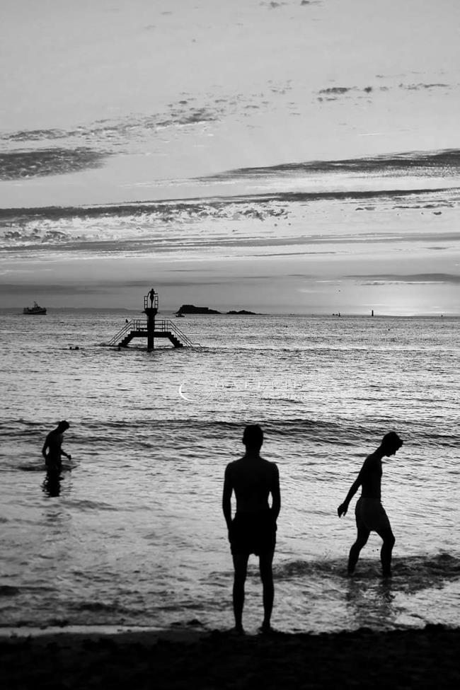 les enfants de la mer - st malo  - Photographie Photographies d'art en édition limitée Galerie Sébastien Luce