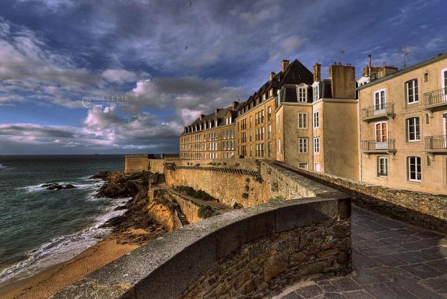 chemin de ronde - saint malo - Photographie Photographies par thématiques Galerie Sébastien Luce