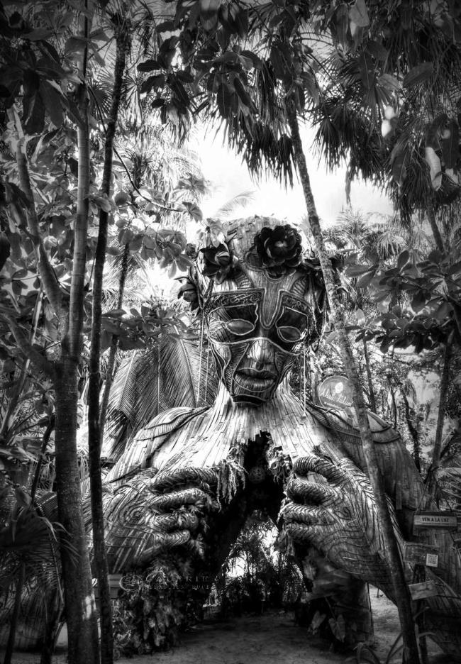 Wooden Sculpture - Mexique - Photographie Photographies d'art en édition limitée Galerie Sébastien Luce